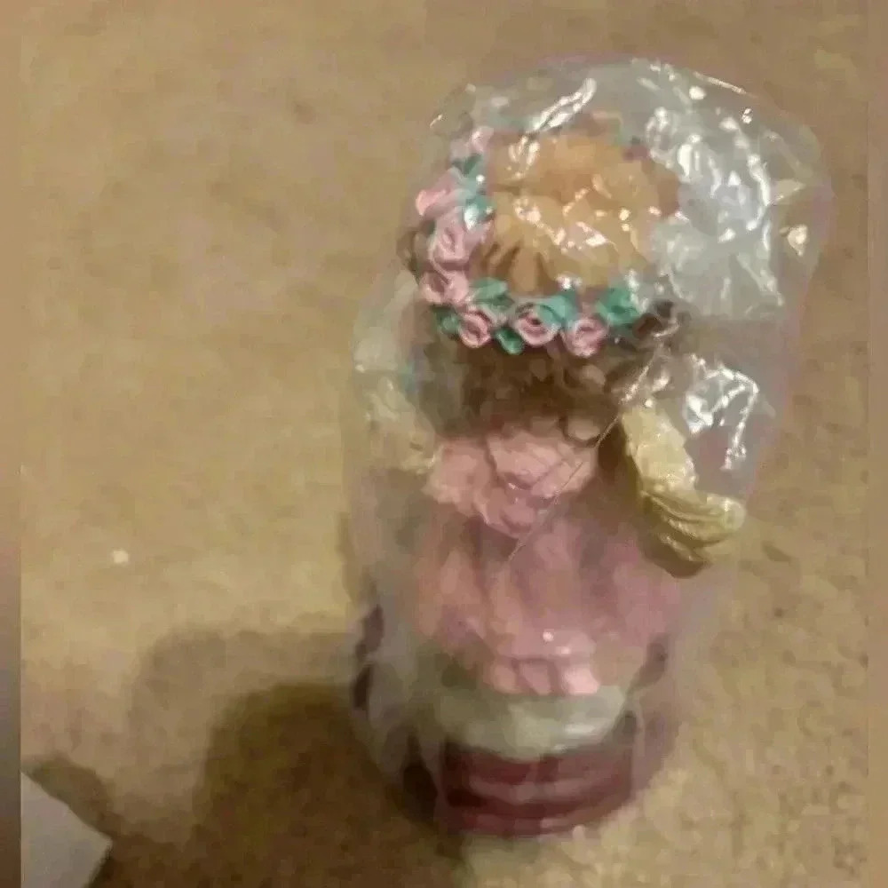 House of Lloyd, Christmas Around the world “the giving angel” 1996 - Picture 8 of 11